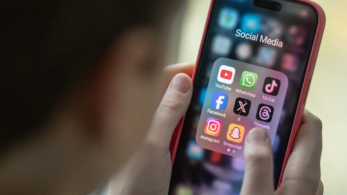 verifikasi usia anak