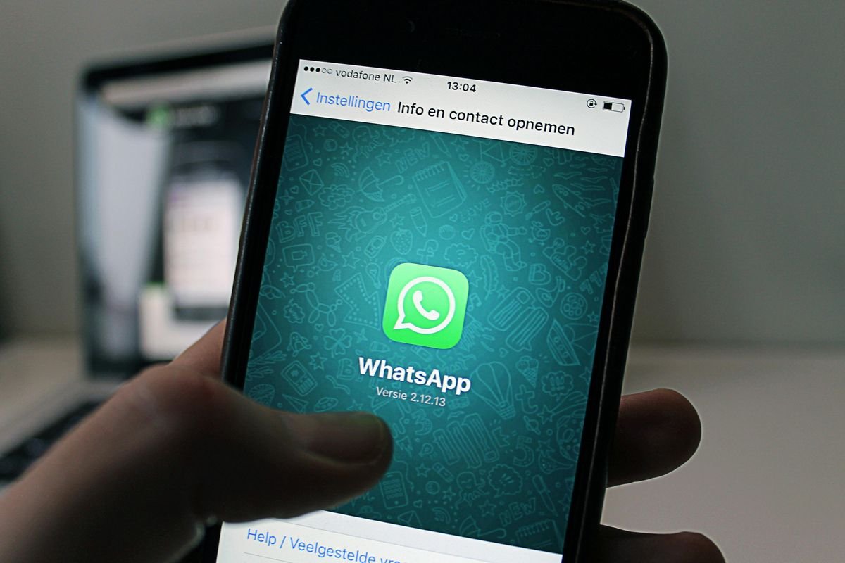 WhatsApp Berbayar