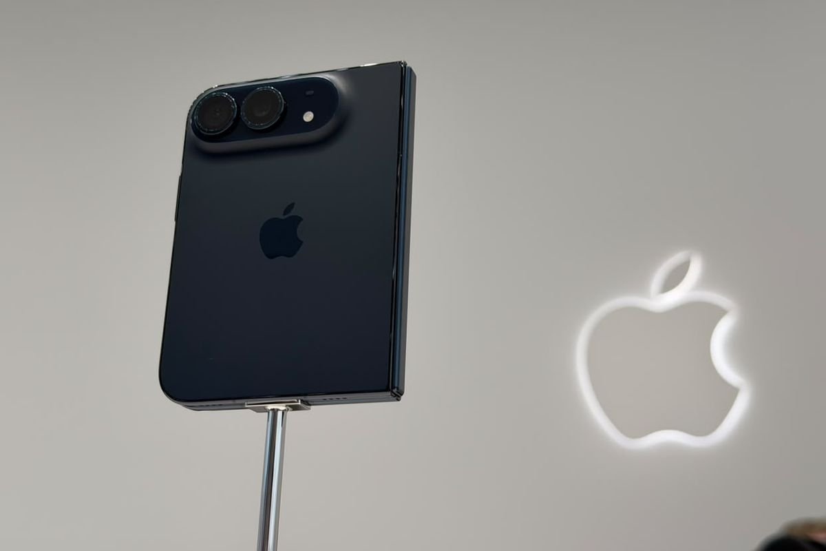 iPhone Duo